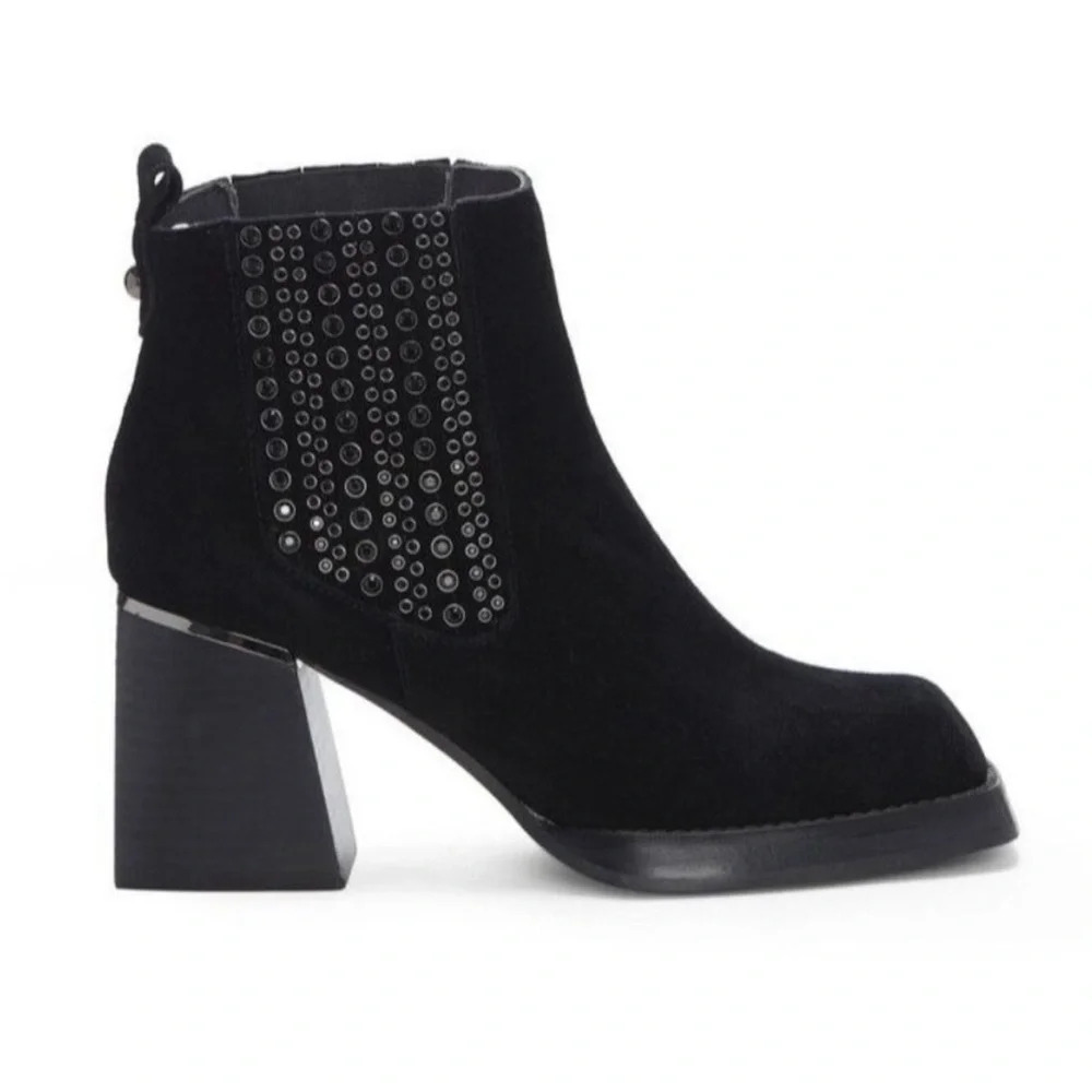 Vince Camuto Astenna Studded square toe suede boots